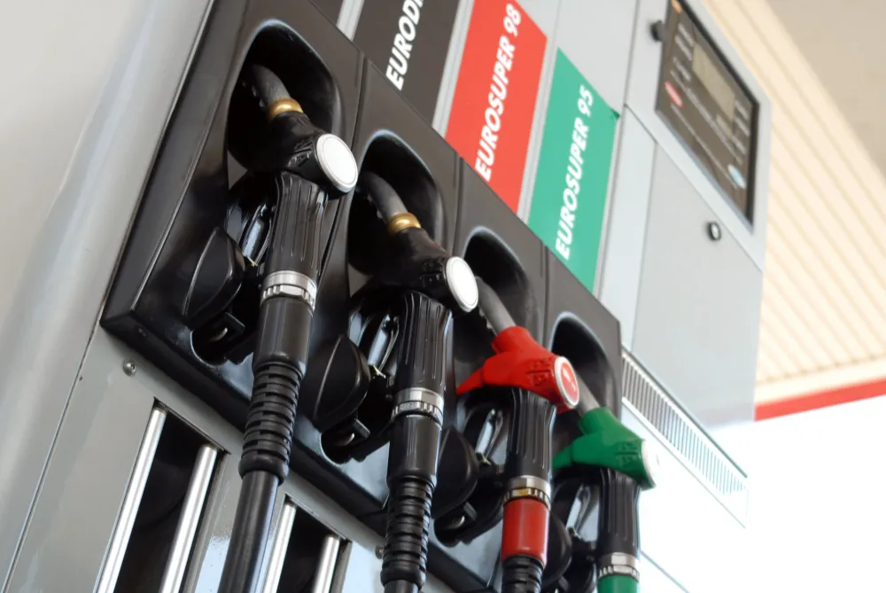 Cijene nafte iznad 78 dolara