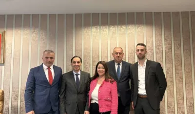 Lalo&scaron;ević sa gostima iz tekbola