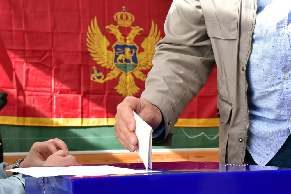 Pozivom na 19820 građani da se informi&scaron;u da li su upisani u birački spisak