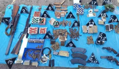Velika akcija MUP-a Srbije: Zaplijenjen arsenal oružja, uhap&scaron;eno sedam osoba