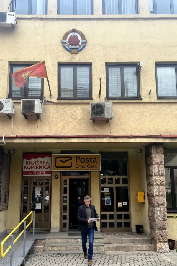 Grb biv&scaron;e države opstao preko sedam deceniјa