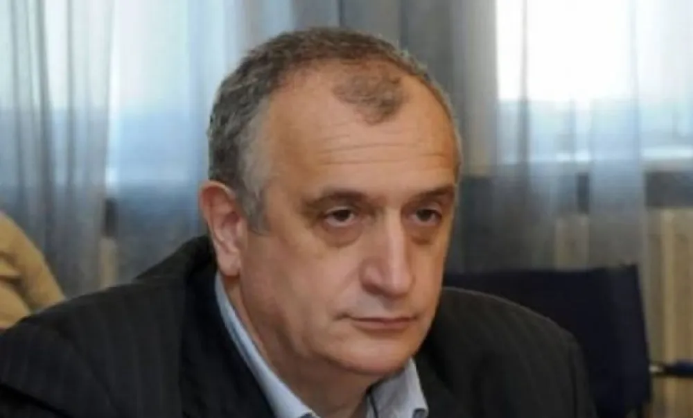 Предраг Булатовић