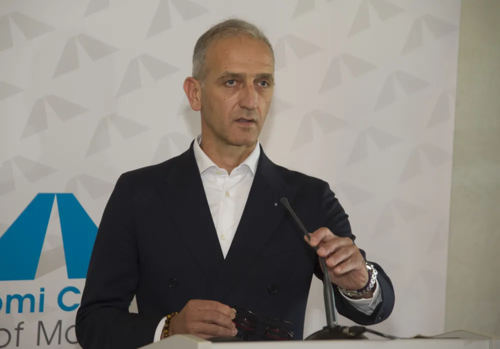 aerodromi crne gore, goran jandreoski