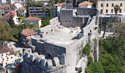 Tvrđave u Herceg Novom otvorene za posjetioce: Ciјene ulaznica "skočile", a ponuda ista