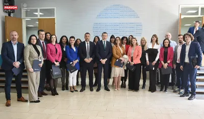 Crna Gora ima dovoljno profesionalaca