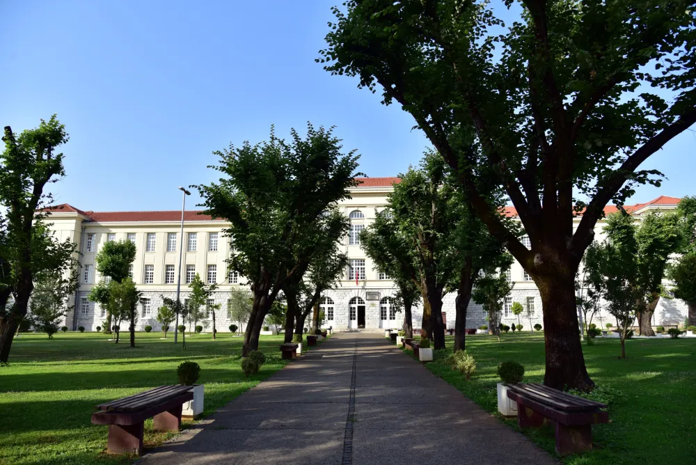 Gimnazija Slobodan Skerovic