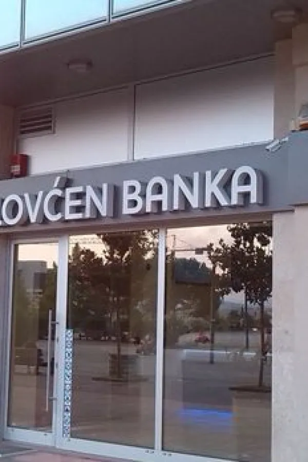 Lovćen banka