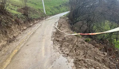 Mјe&scaron;tani naselja Kisјele vode traže reakciјu nadležnih: Pitanje trenutka kada će ciјeli put krenuti niz strminu