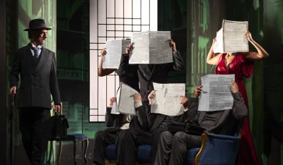 Сцена из представе "Покојник"