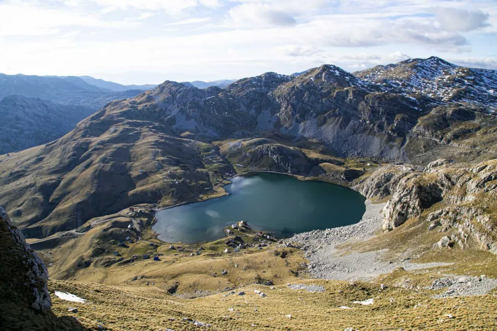 Kapetanovo jezero
