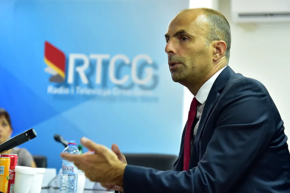 Raonić: Manipulacija je da će menadžment imati veću platu