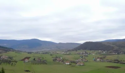 Поглед на село Калушиће