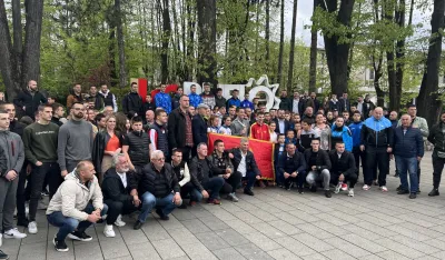 Мирка дочекали суграђани