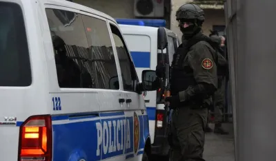 (VIDEO) Uhap&scaron;eno &scaron;est osoba zbog prodaje droge