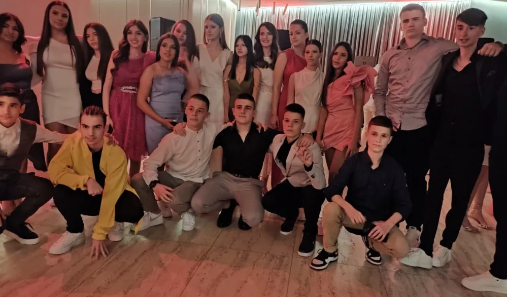 Polumaturanti O&Scaron; "21. maj"