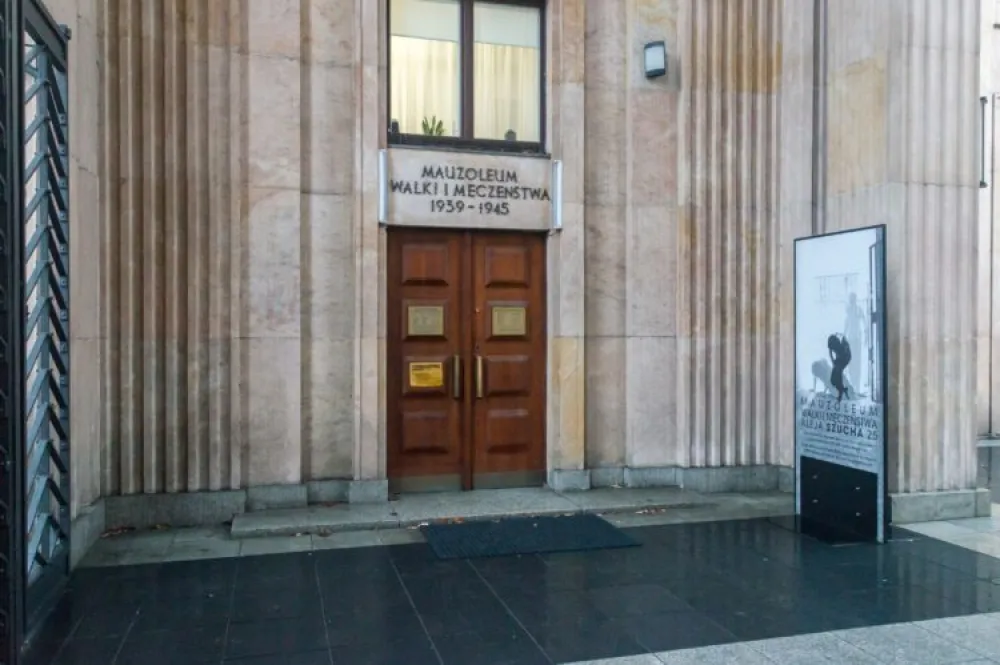 Poljska memorilajni centar