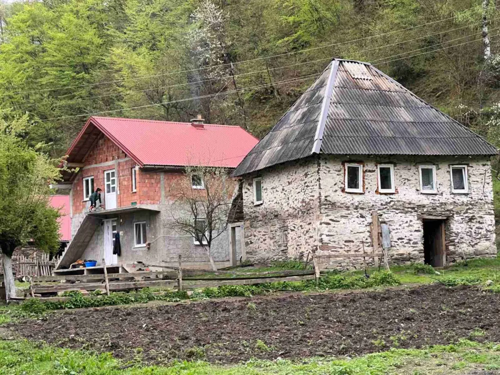 У Хотима само једно домаћинство 