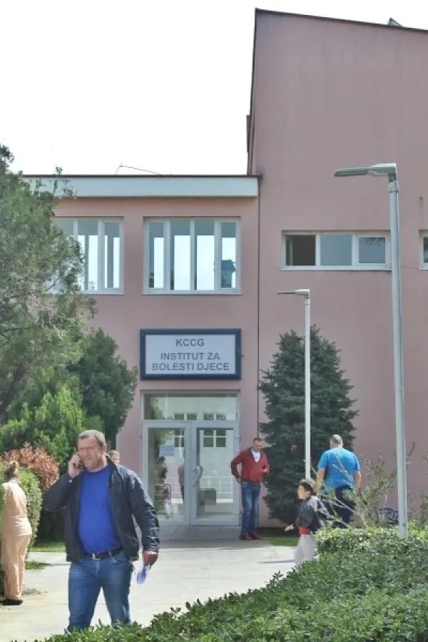 Pacijenti cekaju do jula