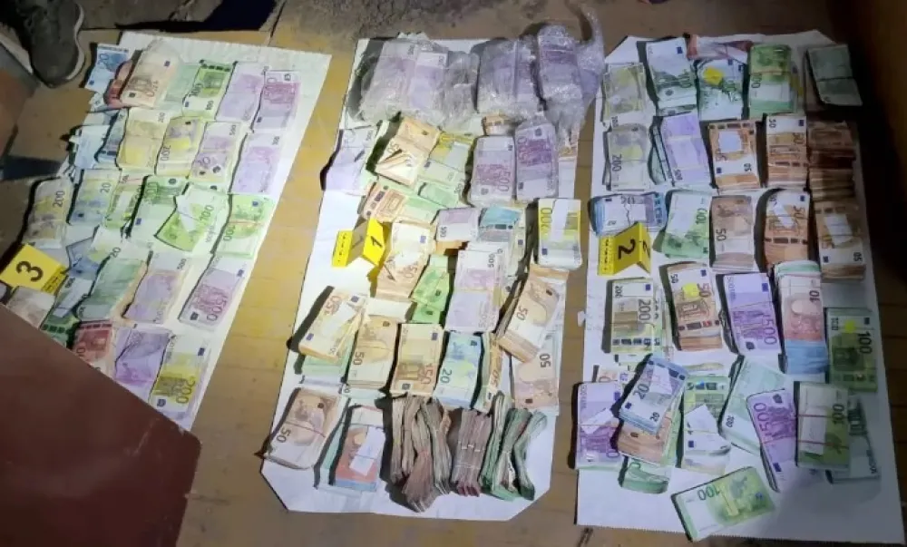 Pokrenuta istraga protiv 20 osumnjičenih za međunarodnu trgovinu sedam tona kokaina