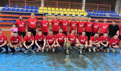 Ловћен са пехаром