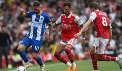 Arsenal izgubio na Emiratima