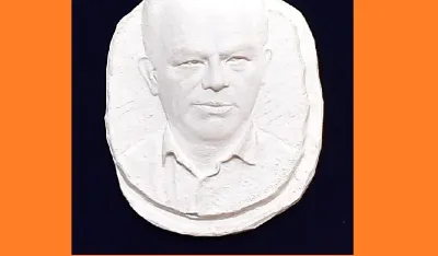 Miodrag Ćupić, plaketa rad vajara Sveta Radovića