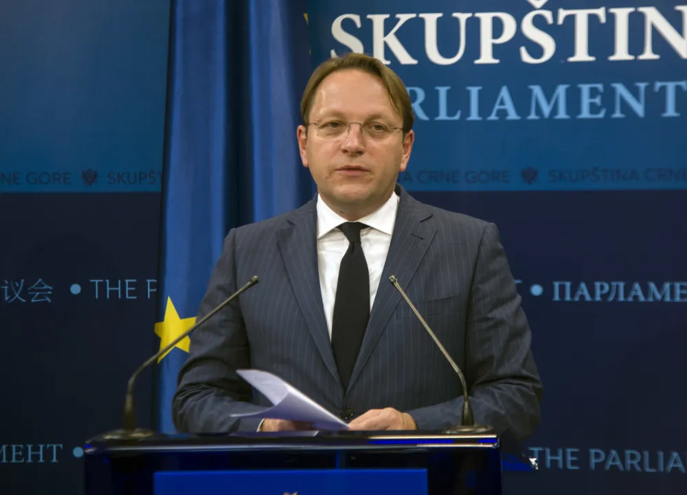 Varhelji: Crnoj Gori potrebna stabilna vlada