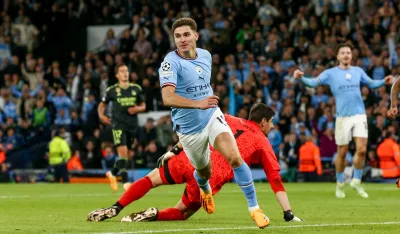 Siti na korak do titule