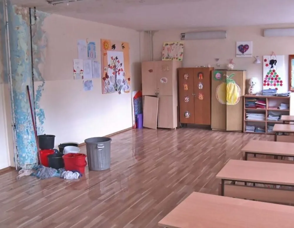 Roditelji ne žele da im djeca pređu u &scaron;kolu u Sutorini: Konačna odluka u rukama resornog ministarstva