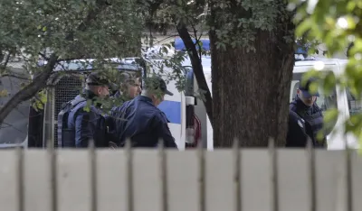 Privođenje Petra Lazovića