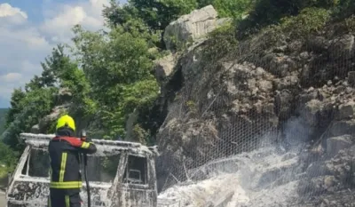 Požar na putu Podgorica-Cetinje: Zapaljeno vozilo, nema povrijeđenih