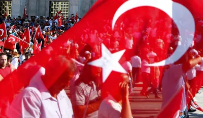 Педесетшест милиона Турака биала нову власт