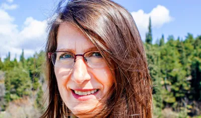 МАЈА ПОПОВИЋ