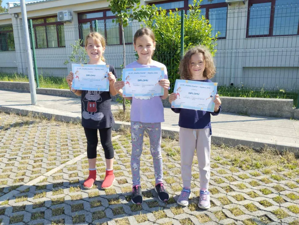 Kros učenika O&Scaron; &bdquo;Vladika Danilo&ldquo;: Diplome za naјbrže đake