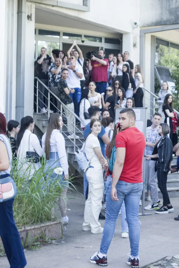 protest ispred ministarstva prosvjete