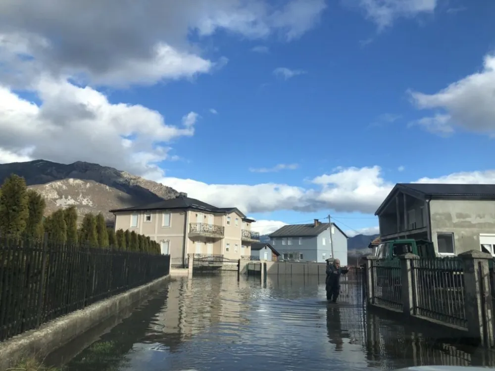 Детаљ из Гусиња током јануарских поплава