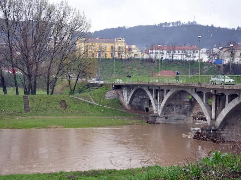 Rijeka Toplica