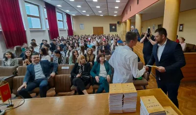 Kovačević uručio priznanja osnovcima 