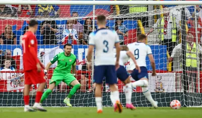 Engleska "sedmicom" ispratila S. Makedoniju iz Mančestera