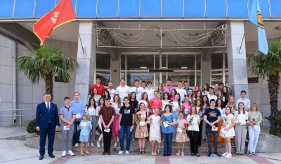 Најуспјешнији тиватски ђаци