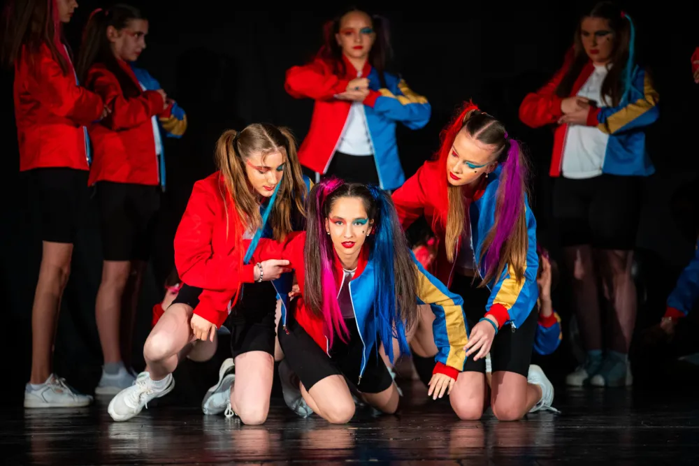 Plesni klub "Duga" održao je tradicionalni godi&scaron;nji koncert,,Ples je čarolija koja traje"