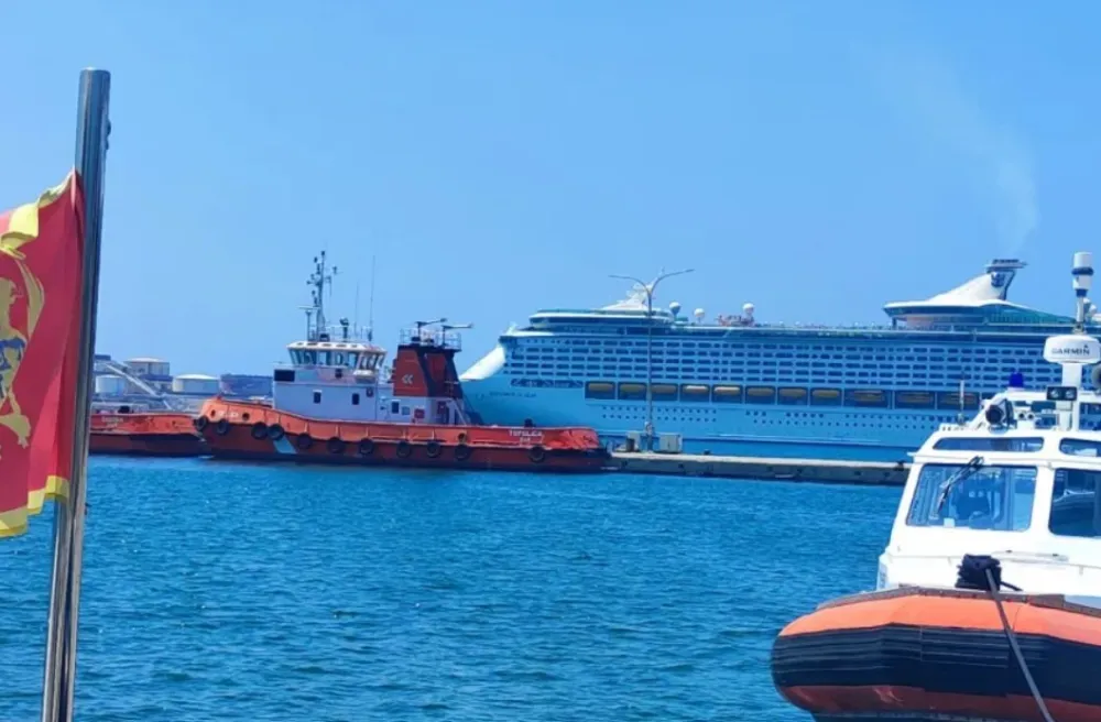 Kruzer Royal Caribbean
