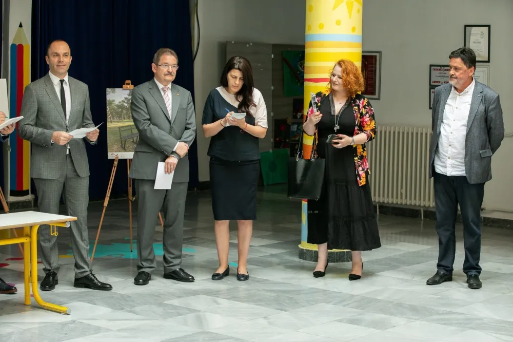 Sa svečane primopredaje u O&Scaron; Pavle Rovinski