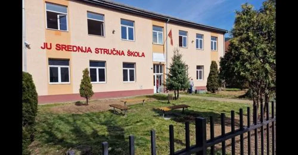 U bјelopoljskoј Gimnaziјi ima mјesta i za drugi rok, veliko interesovanje za Srednju stručnu &scaron;kolu