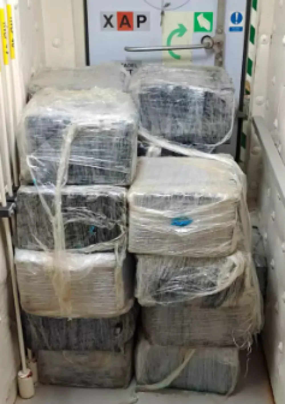 Akcija holandske mornarice: Presretnut brod sa 600 kilograma kokaina