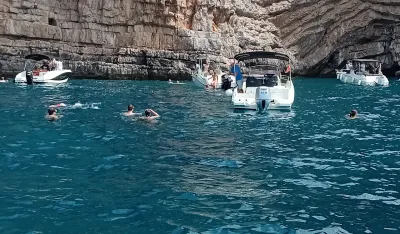Herceg Novi: Za izlet brodićem do Plave &scaron;pilje potrebno 20 eura, do Perasta 35
