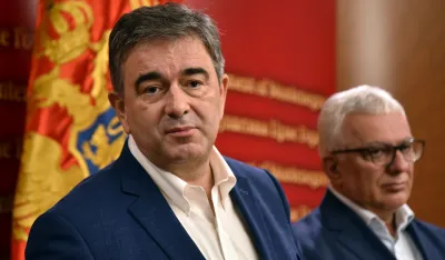 Nebojsa Medojevic, Andrija Mandic, DF, press povodom gasenja DF