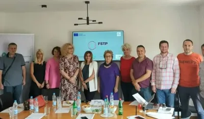 Proјekat "Ni&scaron;ta o nama bez nas - Miјenjamo sve": Osnaživanje OSI i edukaciјa o ljudskim pravima