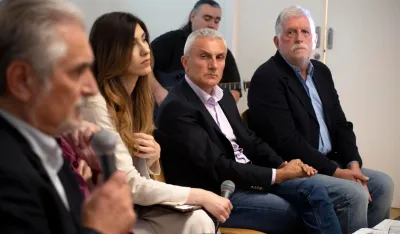 Детаљ с београдске промоције Орловићеве књиге (ФОТО: ЛЕНКА ПАВЛОВИЋ)
