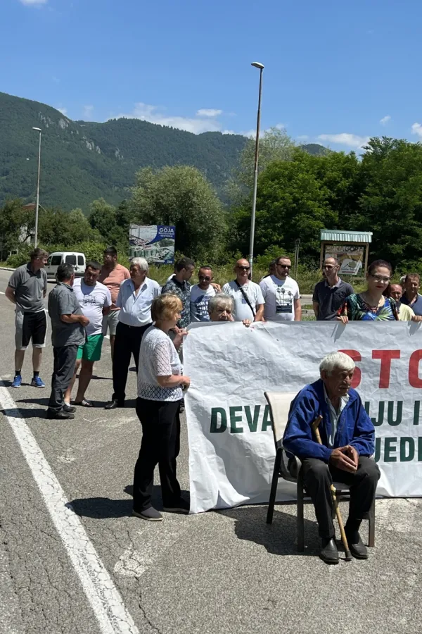 Mje&scaron;tani Bijedića i okolnih sela traže raskid ugovora za izgradnju kamenoloma i da se uključi SDT